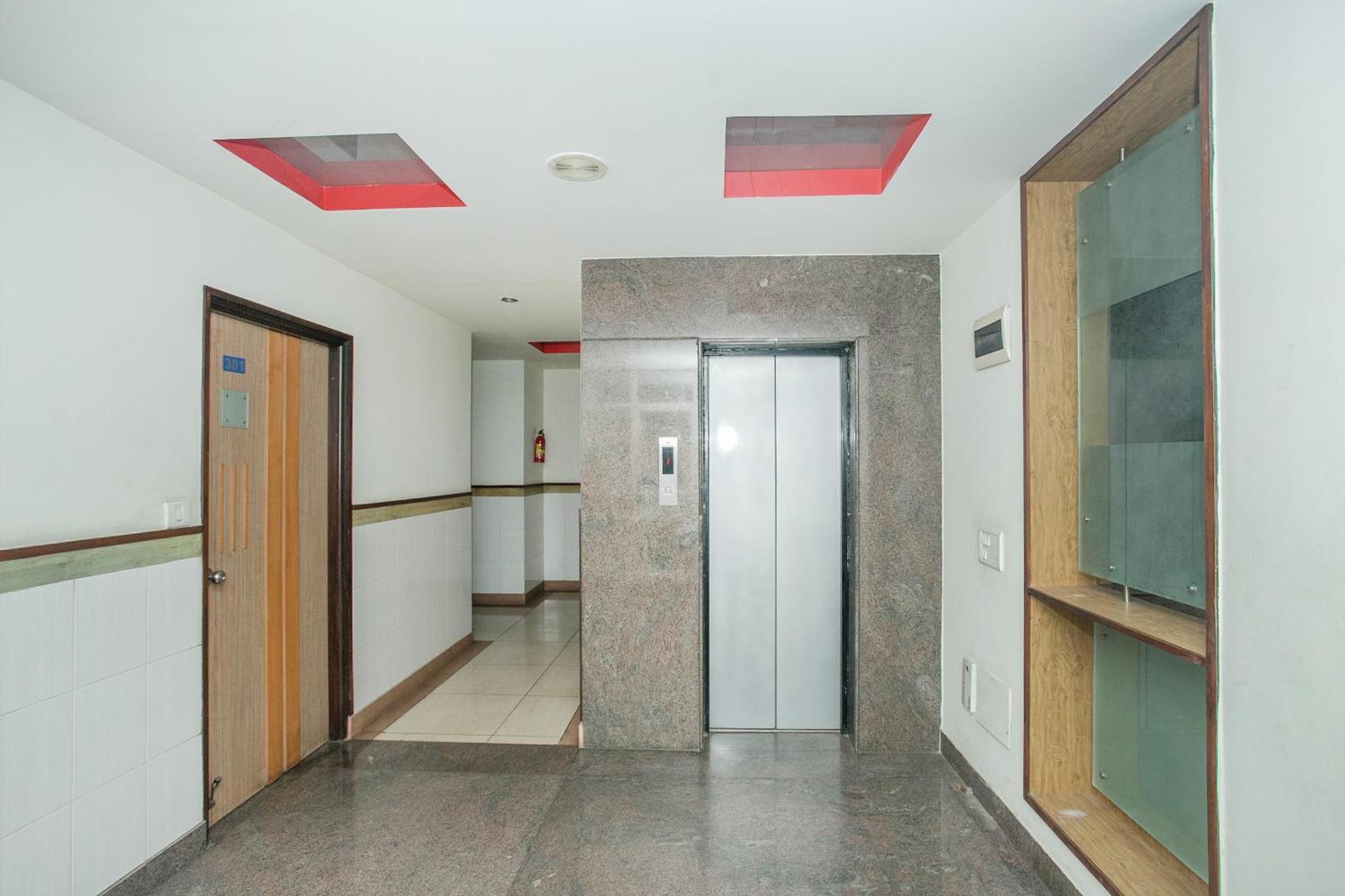 Hotel O Abhimaani Comforts Bengaluru Zewnętrze zdjęcie