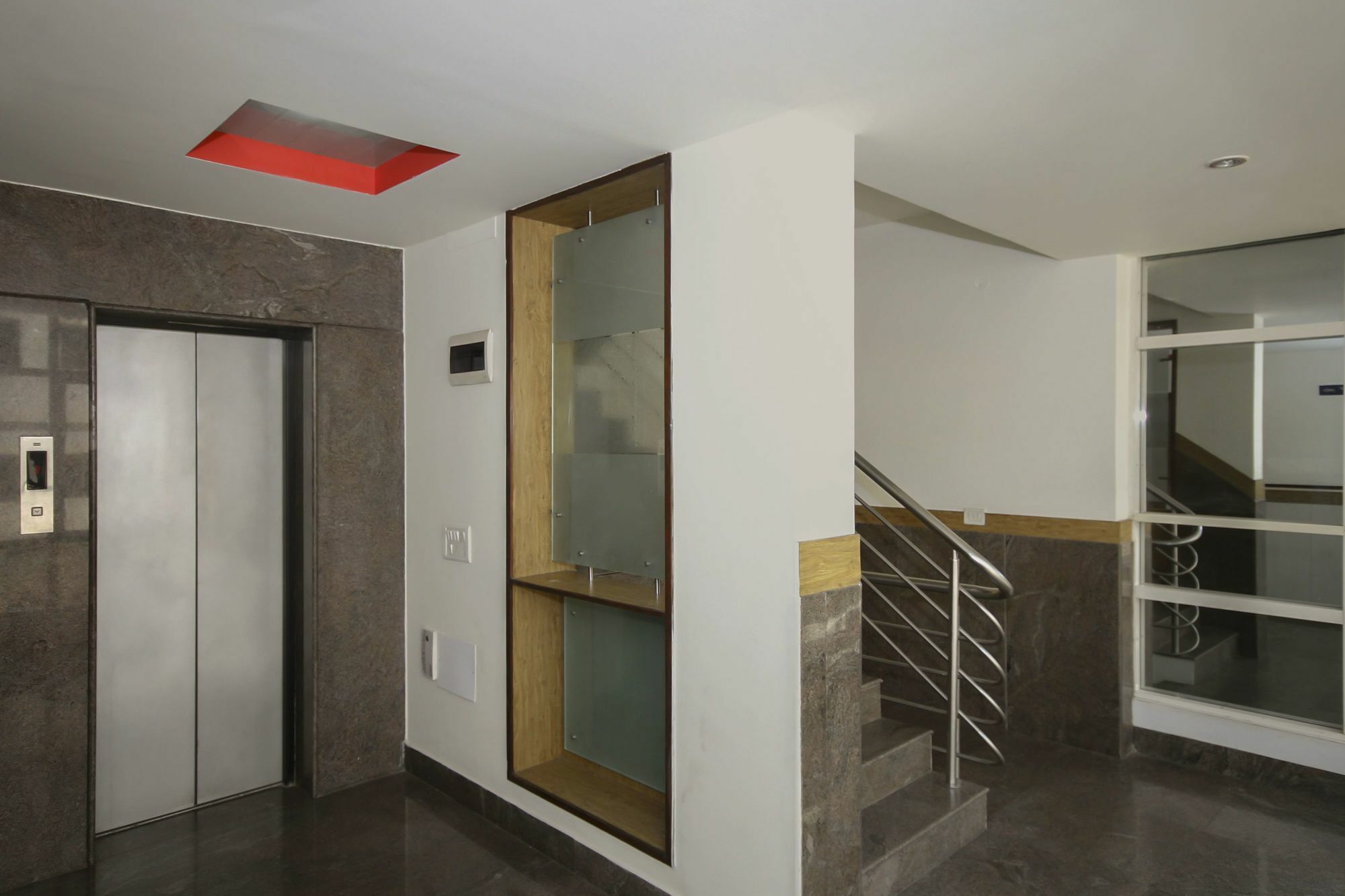 Hotel O Abhimaani Comforts Bengaluru Zewnętrze zdjęcie